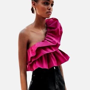 Ruffle top